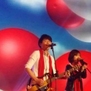 国文社音乐指导罗卿素乐团受邀出席公益春晚，现场献唱祝福十大最美中国人